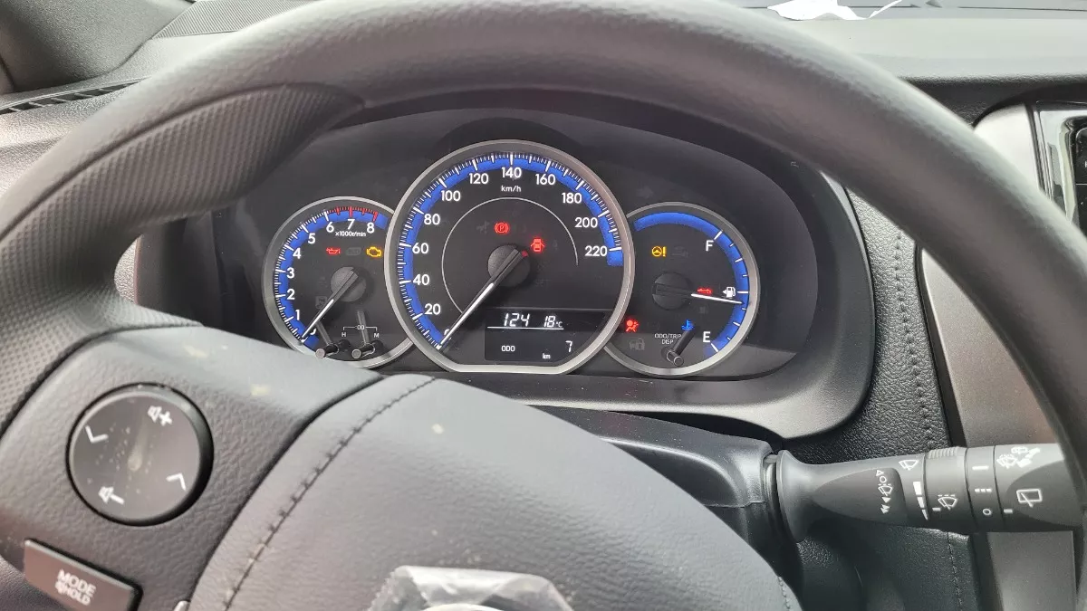 Toyota Yaris Xs Mt6 0km