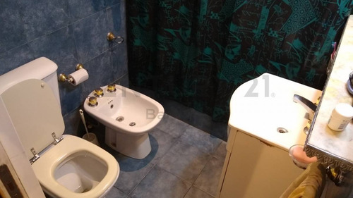 Imagen 7 de 14 de Amplio Departamento - Planta Baja - 3 Ambientes Con Cochera -excelente Ubicación