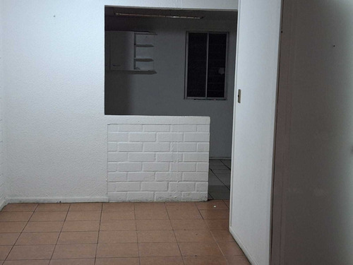 Muy Linda Casa Con Muy Buena Conectividad (107306)