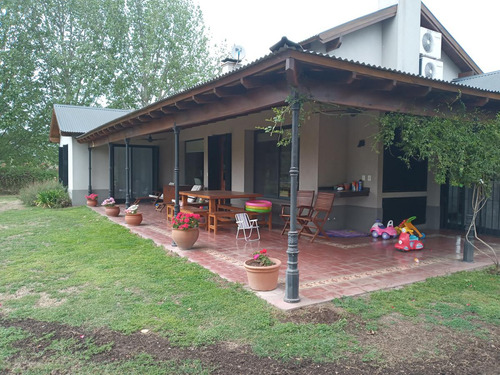Casa En Venta - Casa 4 Dormitorios - Haras San Pablo - General Rodriguez