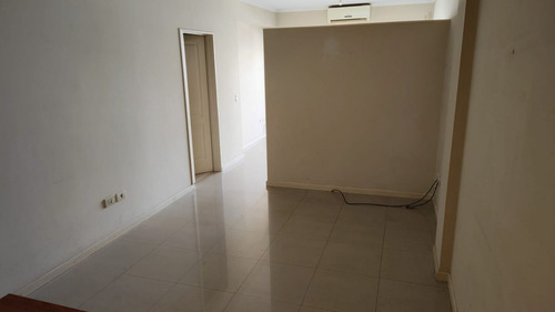 Departamento En Alquiler En Floresta