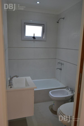 Imagen 4 de 13 de Venta Ya! - Semipiso - Muy Luminoso - Detalles Categoria - Terraza Propia