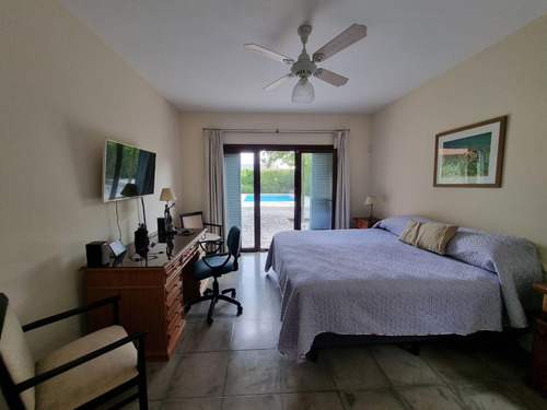 Casa De 7 Ambientes En Venta En Escobar