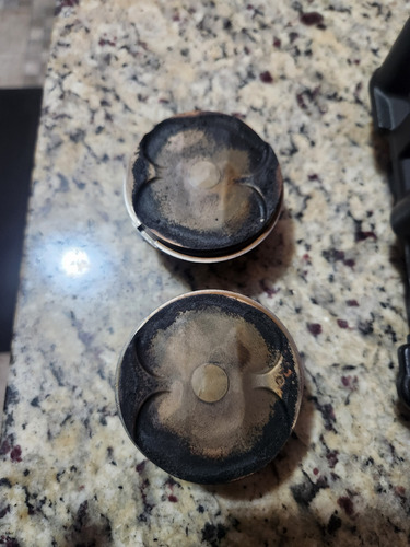 Cilindro Motor Yamaha R3 Mt03 Com 2 Pistão E Anel 19/21 (Usado)