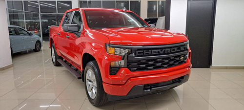 Chevrolet Silverado 5.3 V8 Custom Doble Cabina 4X4 At