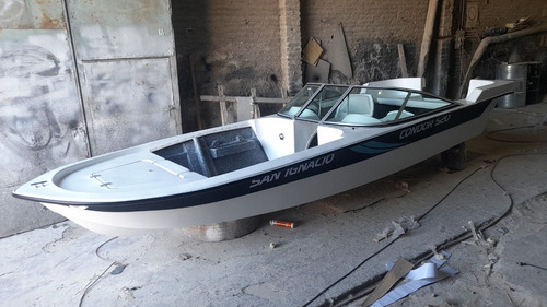 Lancha Tracker Condor 520 Open