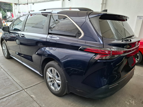 Toyota Sienna 2.5 Limited At hibrida
