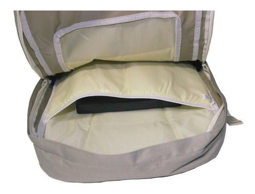 Imagen 2 de 3 de Mochila Eleven - Porta Notebook 15 - Capacidad 13 Lts