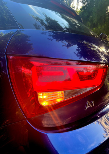 Audi A1 Sportback Sportback Stronic 1.4 TFSI