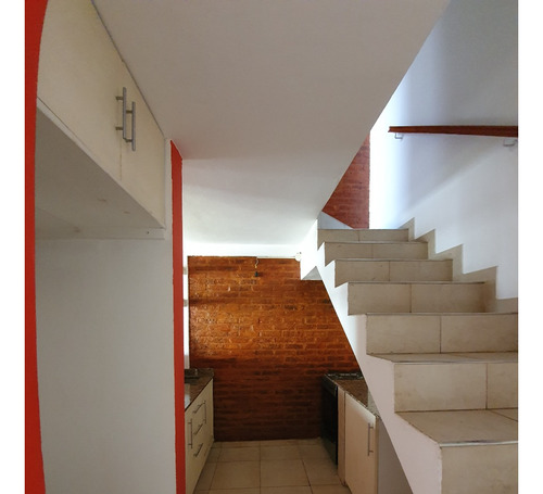 Depto Interno, Tipo Duplex Dos Amb Con Entrepiso.