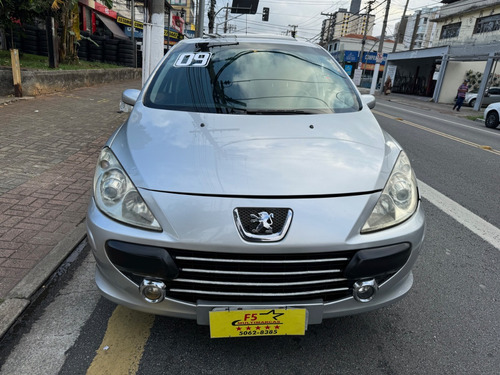 Peugeot 307 1.6 Presence Pack Flex 5p
