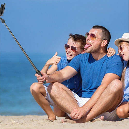 Imagen 2 de 10 de Palo Selfie Control Bluetooth Celular Tripode Regulable 68cm