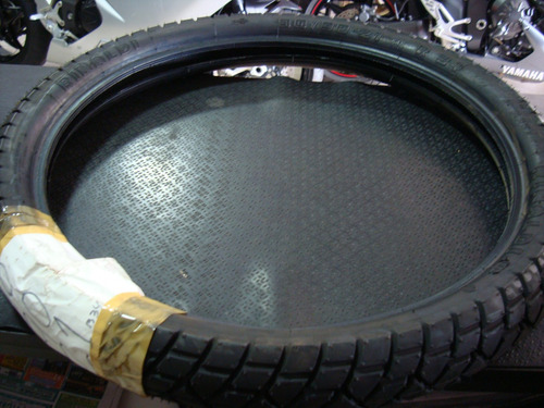 Cubierta Rinaldi R34 90/90 X 21