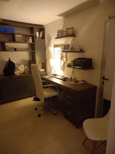 Casa En Venta - 2 Dormitorios 1 Baño - Cochera - 2.008mts2 - Castelli