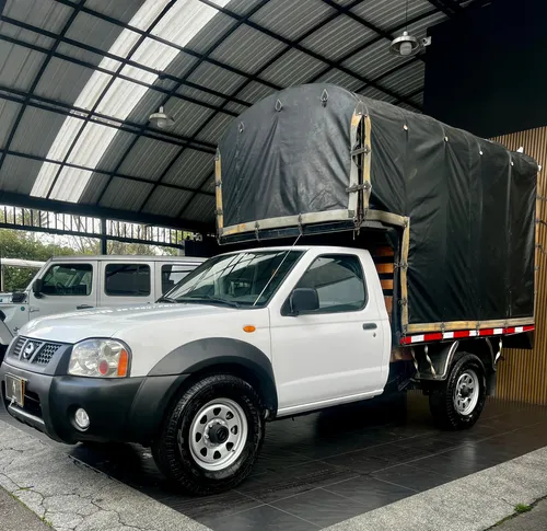 Nissan Frontier 3.0 Std D22