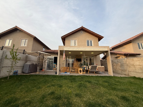 Vendo Linda Casa Condominio 3d 3b Con Laguna Ayres Chicureo