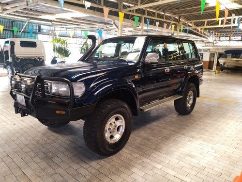 Imagen 2 de 16 de Toyota Burbuja Vx 4x4 Automatica 2004