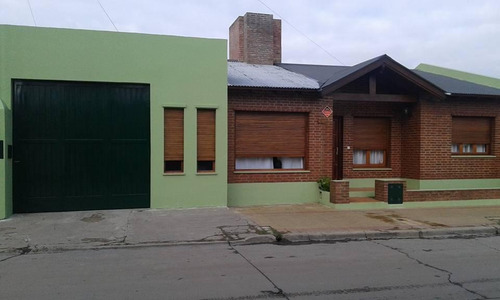 Imagen 2 de 11 de Casa En Venta En Tandil