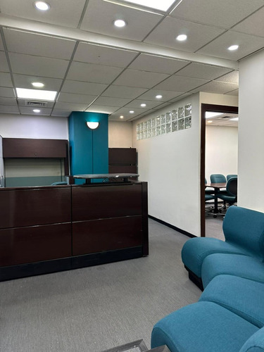 Excelentes Oficinas Amuebladas En Renta