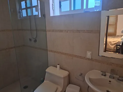 501.vd.93.presidentes Ejidales Casa Amplia En Coapa Con 5 Recamaras, 5 Baños 5 Estacionamiento Para Autos Tiene Un Departamento Independiente