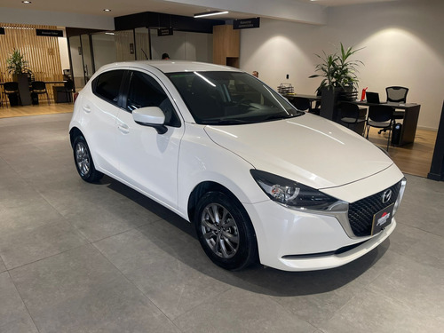 Mazda 2 Touring
