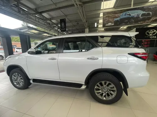 Toyota Fortuner Srv 2.7 Gasolina 4x2