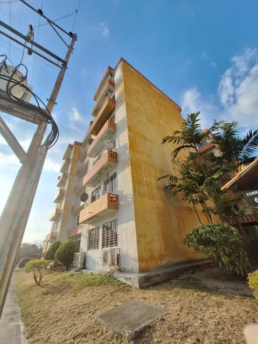 Venta Apartamento Abadía. (nc)