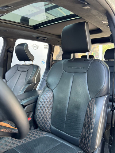 Jeep Grand Cherokee Summit 4x4 V8