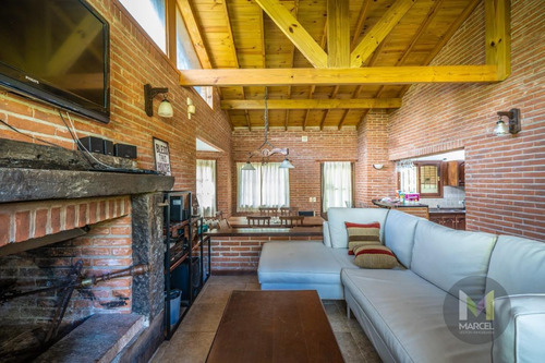 Imagen 4 de 17 de Chalet En Venta - 6 Ambientes - Pinamar