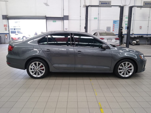 Imagen 8 de 15 de Volkswagen Jetta 2012 2.0 Gli Dsg At