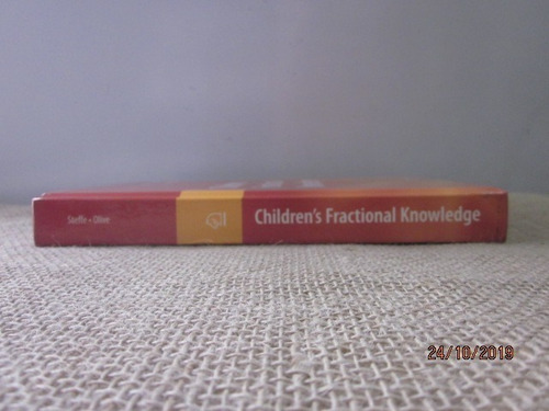 Livro Childrens Fractional Knowledge