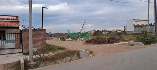 Terreno En Pando - Ideal Viviendas, Barrio Privado, Club Deportivo O Para Parcelar