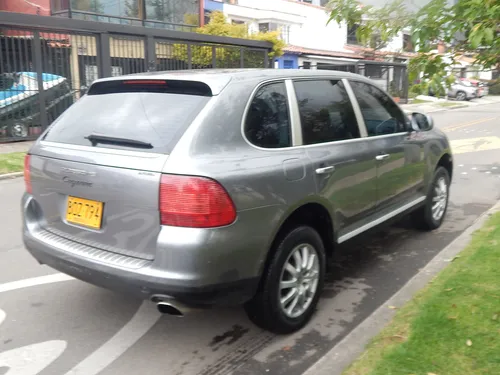Porsche Cayenne 3.2 V6