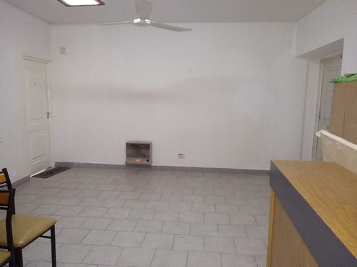 Imagen 3 de 4 de Local Con Vivienda En Venta En Moron Sur