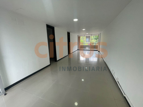 Oficina En Arriendo - Poblado 