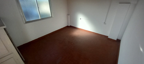 Imagen 3 de 13 de Departamento Monoambiente En Alquiler En Tablada, La Matanza, G.b.a. Zona Oeste