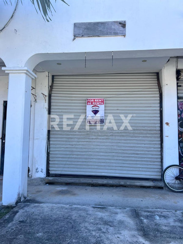 Local Comercial En Villas De Tulum: ¡perfecto Para Tu Negocio! - En Renta Local - For Rent Comercial