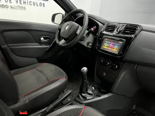 Renault Stepway 1.6 Trek Intens