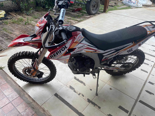 Imagen 6 de 9 de Guerrero Gxr 250