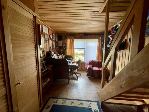 Casa De 2 Pisos En Frutillar Alto, Villa Alegre