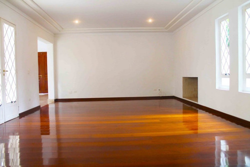 Imagem 20 de 30 de Casa Em Condomínio Para Venda E Locação, Com Privacidade Total Dentro De Uma Área Verde. - Reo19383