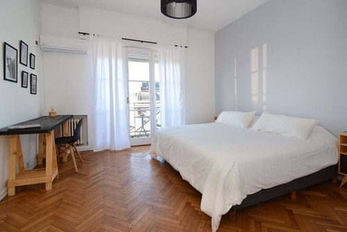Departamento Con Vista Al Río En Alquiler
