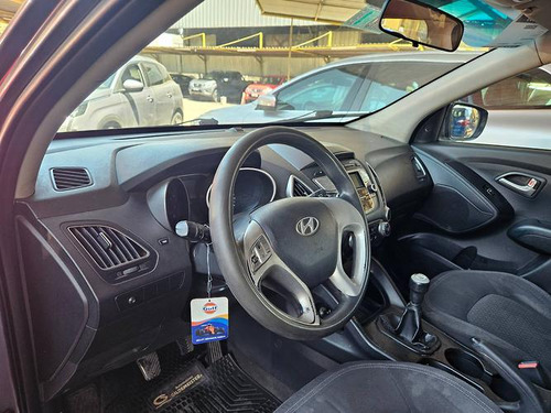 Hyundai Tucson 2.0 LM GL AC 2AB ABS