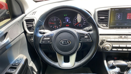 Imagen 18 de 25 de Kia Sportage Hibrida