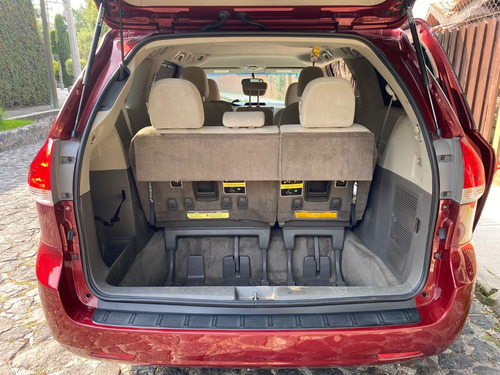 Toyota Sienna 3.5 Xle Mt