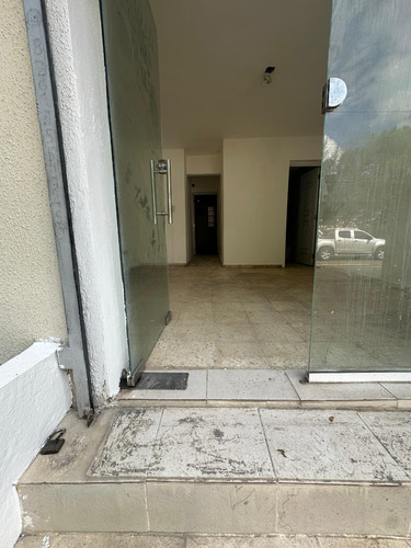 Local Comercial En Venta En La Zona Universitaria, Distrito Nacional