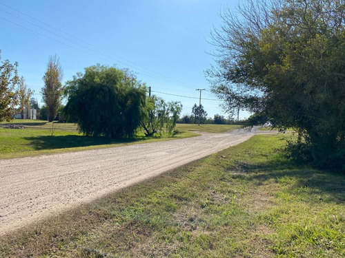 Terreno En Solares De Carcaraña - Hermoso Barrio - Ideal Casa De Fin De Semana