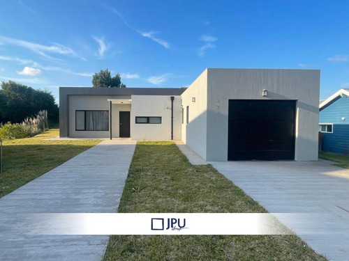Casa En Venta - Costa Esmeralda