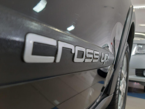Imagem 6 de 12 de Volkswagen Up! Cross 1.0 Tsi Flex