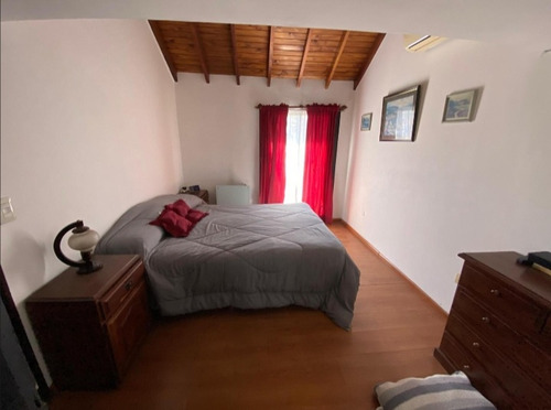 Hermoso Chalet. Moreno Sur.